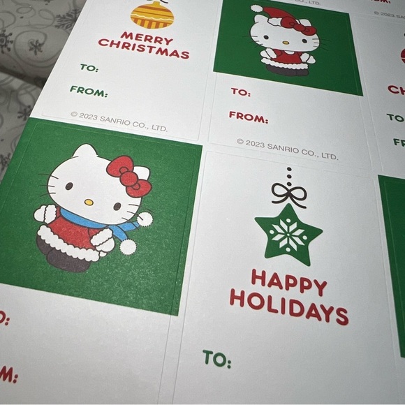 Sanrio Hello Kitty Christmas Sticker Sheet - Holiday Present Gift Tags -200 Tags - Picture 6 of 9